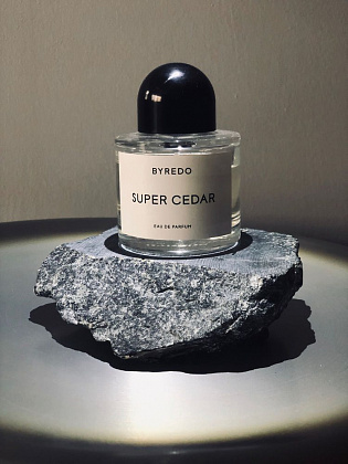 Byredo Super Cedar фото 5